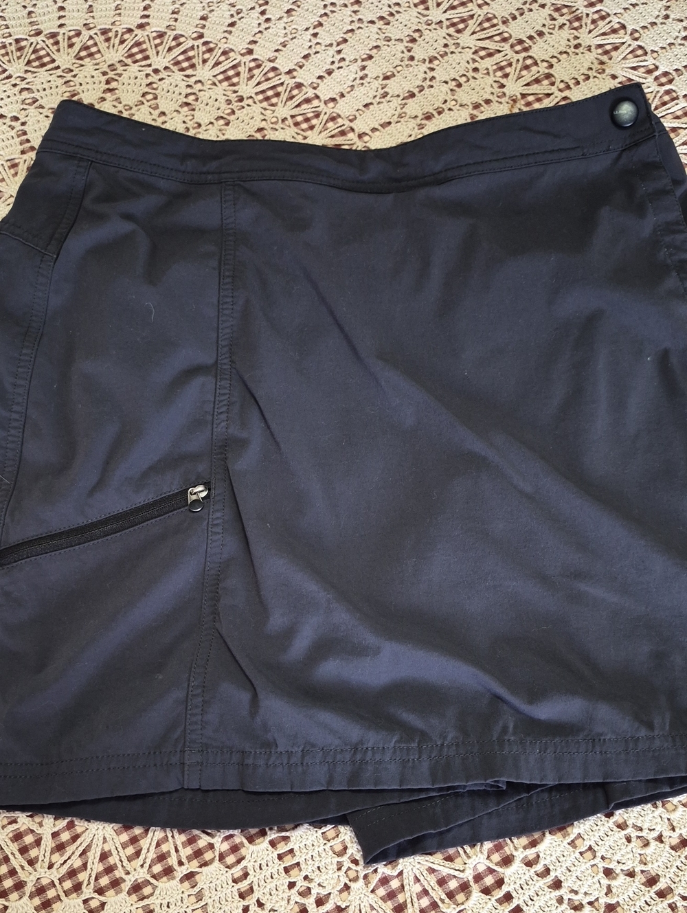L.L. Bean Black Active Skort with Zip Pocket